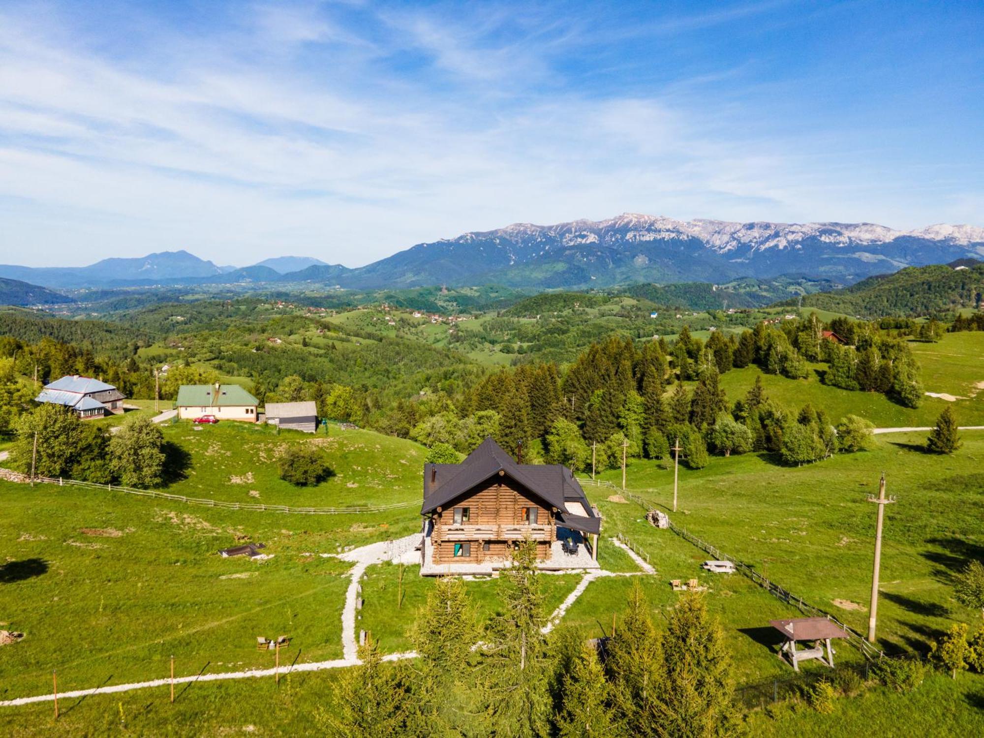 فيلا The Barn Şirnea المظهر الخارجي الصورة